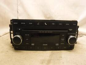 05064949ai Dodge 05064933ac 2008 - 2011 Jeep Chrysler Radio Mp3 6 Cd Sirius Aux Req Bat06
