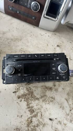 05091198ab Dodge 2012 Ram 2500 Radio