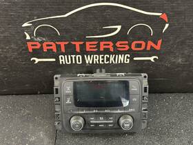 68271362aa Dodge 17-18 Ram 2500 Radio Stereo 8 Inch Display And Receiver Am Fm Uconnect Id