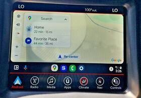68322340aj Dodge 2017 2023 Challenger Charger 4c 8.4 Uaq Navigation Radio Carplay Scuffs