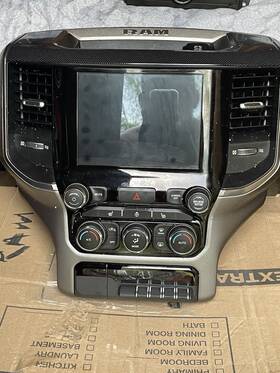 68340287ac Dodge 2019 Ram Oem Factory Touchscreen Radio And Climate Control