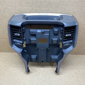6ej822c1ae Dodge 19-24 Ram 1500 2500 3500 Mopar Instrument Panel 12in Radio Bezel Limited Trim