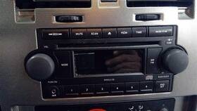 05091518ag Dodge Trucks 2005 - 2007 Dakota Radio Reciever Oem