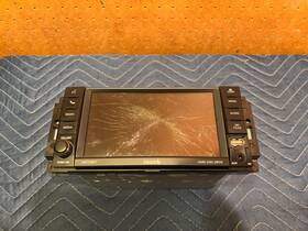 P68433486ab Dodge Trucks 12-20 Caravan Radio Display Audio Am/fm Cd Player Reciever Oem