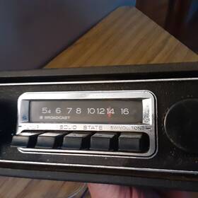 Vp-6235 Fiat Oem 1970 850 Spider Torino Auto-matic Stereo Radio Untested G3