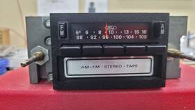 D8af-19a168-aa Ford -19a168-aa Motorola 8 Track Am/fm Stereo Radio 1978 Repaired Tested