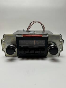 4a2600384 Ford 19a179-ba Vintage Oem Radio D9af 12v Neg.gnd Untested