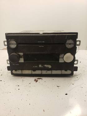 5g1z18806ca Ford Audio Equipment Radio Am-fm-6 Cd-mp3 Player Fits 05 Five Hundred 1241653