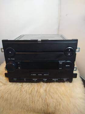 L3t-18c869ac Ford 5l3t-18c Radio F150 Mustang5 Oem Stereo Cd Player 04 05 06 07 08