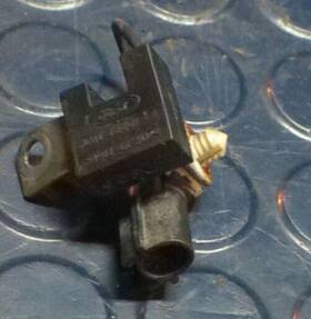 5l8t-18801-ea Ford 2006 Escape Mariner Capacitor Assembly Radio Suppress