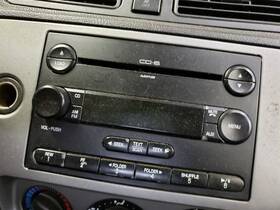 638-00557 Ford Audio Equipment Radio Am-fm-cd 6 Disc In Dash Fits 07 Focus 851978