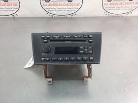 638-01385 Ford 2002 Thunderbird 6-disc Am-fm-cd Radio Head Unit Assembly Factory Oem