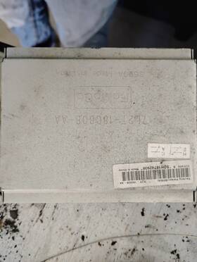7l2t-18c808-aa Ford 7l2z18b849a Lincoln Mercury Radio Amplifier Assembly Genuine Oem Part