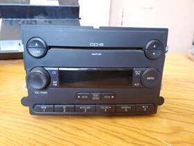 Ford 7t4t-18c815-db 2007-2010 Edge Am/fm 6 Disc Cd Player Mp3 Radio # Oem