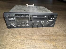 1993bronco Ford 9531 F49f 19b132 Aa 237839 Oem Factory Am/fm Cassette Radio Player Dolby System