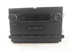 Ac3t-18k810-ac Ford 2009-2010 E350 5.4l Van Am/fm Radio Receiver Oem