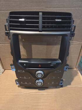 Bt4t-18a802-b Ford 11-14 Edge 8 Inch Dash Climate Control Radio Panel Bezel Pn