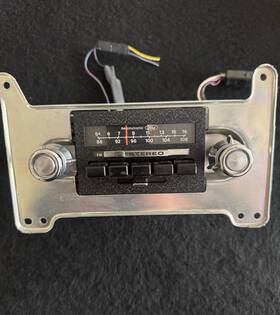 Ford -d7vf-19a241-ab 70s Vintage Aeronutronic Am Fm Radio Stereo In Dash Audio 6c-d7vf-19a241-ab