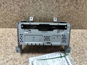 Dg1z18c869mb Ford 16-17 Taurus Am Fm Cd Mp3 Player Radio Receiver Oem Lkq
