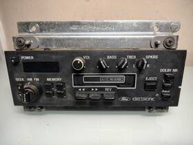 E5vf-18b865-aa Ford 1980s Oem Factory Radio Stereo Cassette 80s