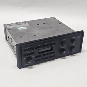 E92f-19b164-ca Ford Am/fm Cassette Radio Oem Original Untested As Is Incomplete