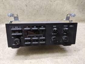 E9dz18806a Ford Stereo Radio Am Fm Fits 87-90 Crown Victoria Vic E10-69/204593