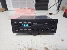 E9lf-19b165-ba Ford Like New 1991-1992 Lincoln Ranger Explorer Oem Cassette Radio Nos Faceplate