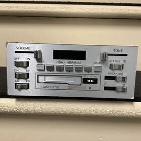 Eovf-18b865-9c-260-937 Ford Vintage Dolby Stereo Radio Cassette Eovf-18b865-ab 9c-260-937 Untested Part