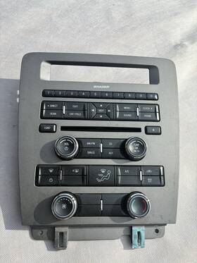 Eu-1387a-a Ford 2010-2014 Mustang Radio Face Plate With Ac Controls Used Tested Working