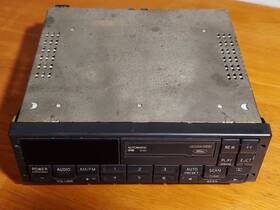 F2df-18k817-bf Ford F2df18k817bf Oem Radio Am/fm Cassette Explorer Mustang Tested Working