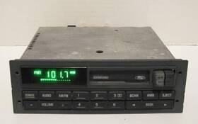 F31f-19b132-ad Ford 1986-1993 Mustang Oem Am Fm Radio Dolby Cassette Player
