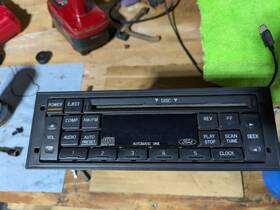 F32f-18c815-bd Ford F3zf-18c815-af 1993 Mustang Cobra Cd Radio