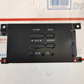 F57f-18k817-ad Ford 2000 Expedition Audio Equipment Radio And Headphone Control Oem