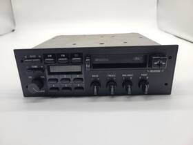 E6df-15a459-ca Ford F6df-15a459-ca Oem 80s-90s Cassette Deck For Parts Not Tested