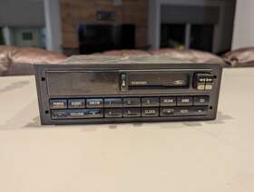 F6uf-19b132-ca Ford 92-96 Oem Am/fm Radio Mustang Explorer Bronco F150 Ranger Cassette Tape