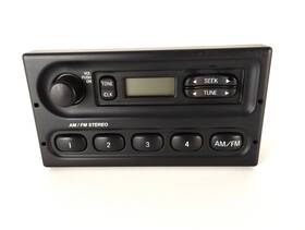 F8rp-18k810-ca Ford Oem Am/fm Stereo Fits 99-05 E-150 Van F- 150 Truck Ranger