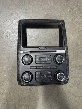 Fl1t18a802easmqi Ford Ft15-ft17 Expedition Radio Control Panel 8.0 Screen