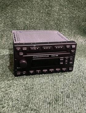 G37-198682 Ford Stereo Radio Am/fm Cd 6 Disc Audiophile - Fits 06-07 Escape