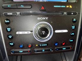 Gb5t-18a802-he Ford 16 Explorer Audio And Visual Control Panel Only