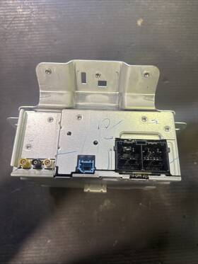 J2bt-19c107-hl Ford 2018 Ecosport Am Fm Cd Mp3 Radio Receiver Oem