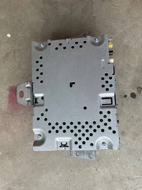 Kt7t-19c107-zu Ford Oem Audio Control Module / Radio Receiver Fomoco Part #