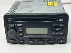 M100491 Ford 4600 Cd Radio/disc Player For Parts Untested
