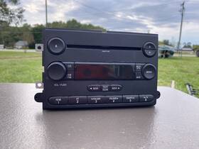 7r3t-18c869-mc Ford Motor Company 7r8t-18c869-mc 2007 - 2008 Mustang Oem Factory Radio