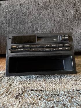 F3zf-19b132-ac Ford Nzcl016616 Radio With Cassette