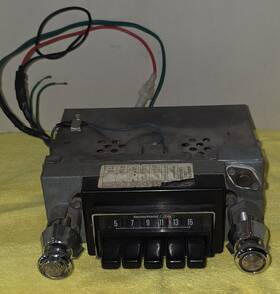 6c-d6ea-18806aa Ford Performance Vintage Aeronutronic Factory Am Car Radio Model 6c-d6ea-18806 Aa - Pls Read