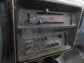 638-00820 Ford Truck Audio Equipment Radio Am-fm-cassette Fits 90-91 Bronco 1733974