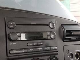 638-01976 Ford Truck Audio Equipment Radio Am-fm-cd Single Disc Fits 05 F250sd Pickup 634423