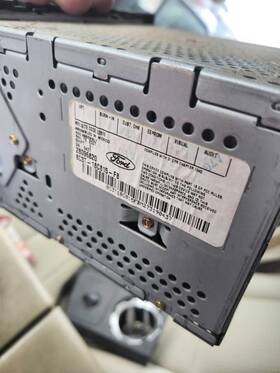 Am-fm-cd-mp3 Ford Truck 638-02374 Audio Equipment Radio 6 Disc Fits 08 F250sd Pickup 366834 Am-fm-cd-mp3 Ford Truck 638-02374 Audio Equipment Radio 6 Disc Fits 08 F250sd Pickup 366834
