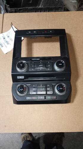 638-10328 Ford Truck Radio 2017 F150