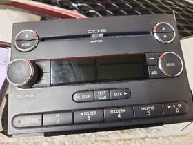 Am-fm-cd-mp3 Ford Truck 638-10905 Audio Equipment Radio Receiver 6 Disc Fits 10 Expedition 732200